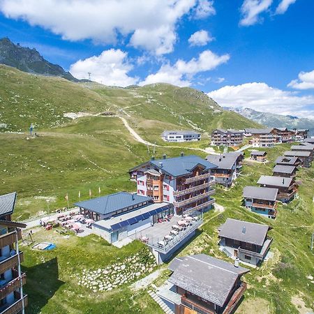 Appartmenthaus Bergfreund フィエッシュ エクステリア 写真