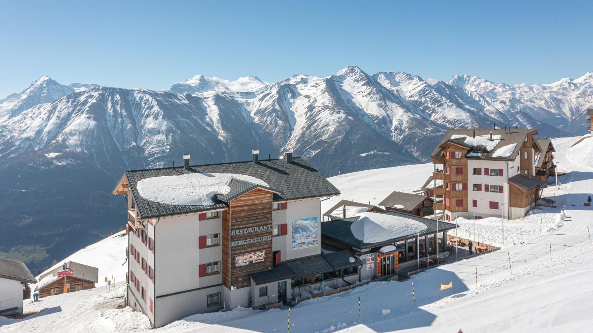 Appartmenthaus Bergfreund フィエッシュ エクステリア 写真