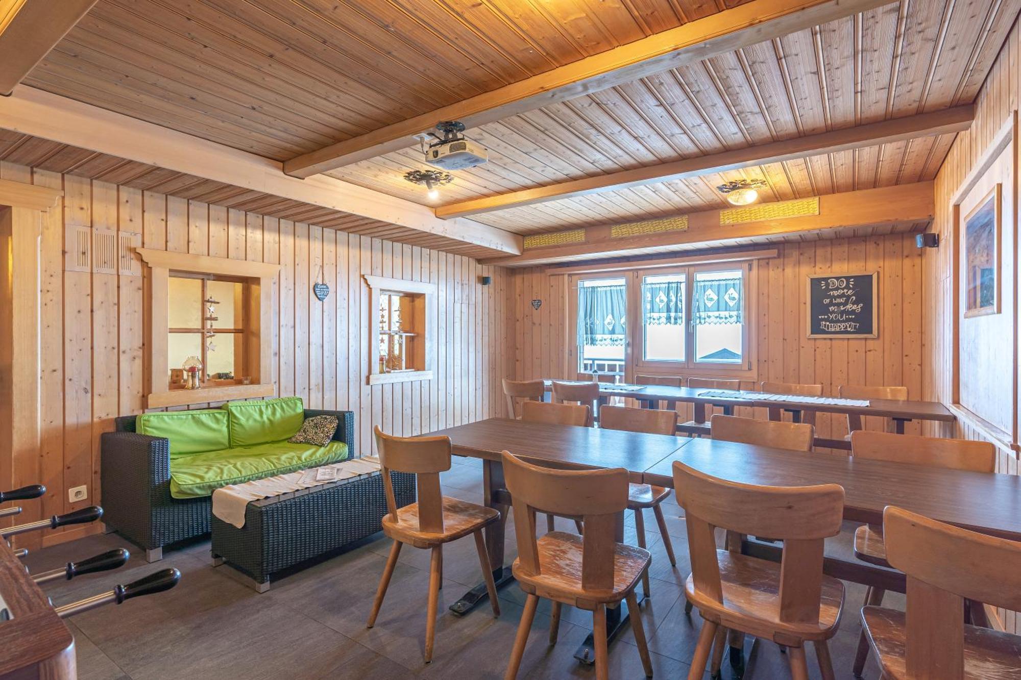 Appartmenthaus Bergfreund フィエッシュ エクステリア 写真